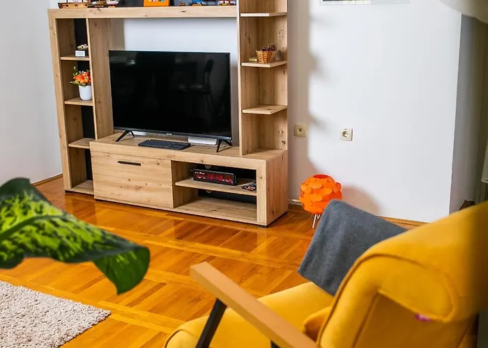 Apartman Lena's *